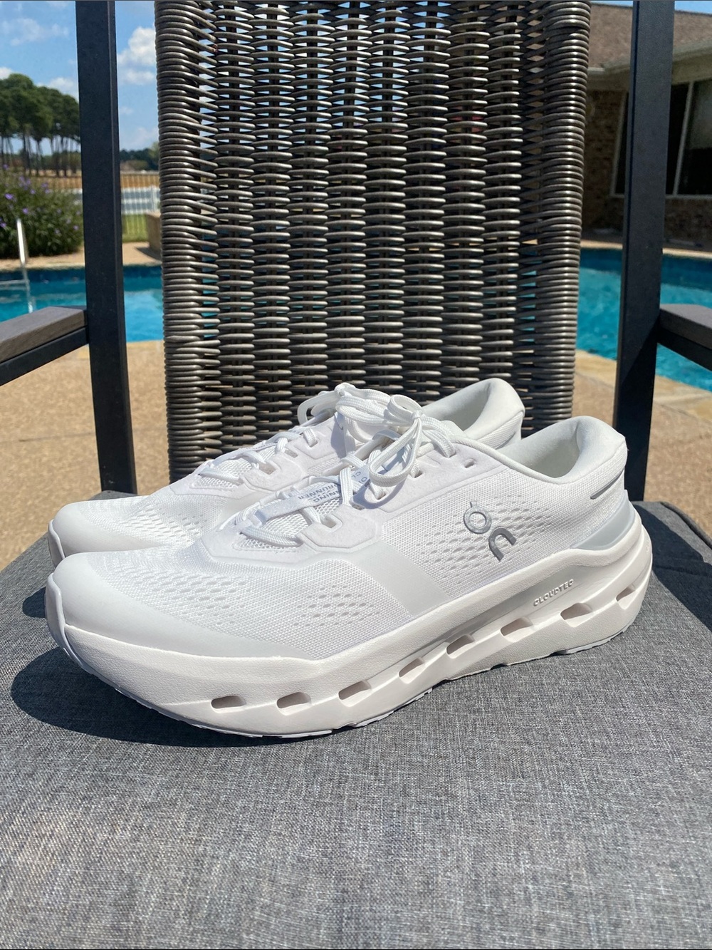 On Cloud Cloudrunner All-White Men's 11.5